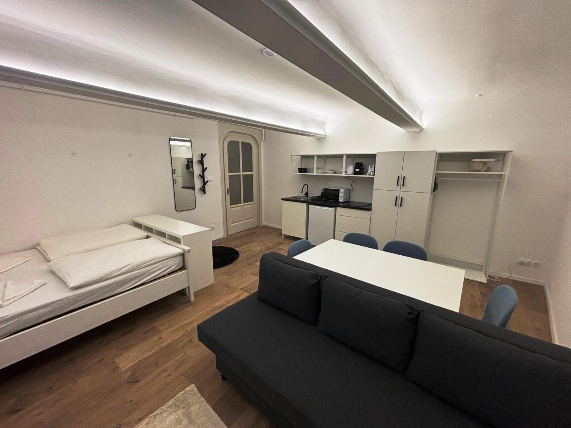 Villa Oliver Budapest, Budapest